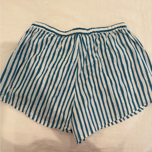 Keri Rosenthal Short - Picture 2 of 4